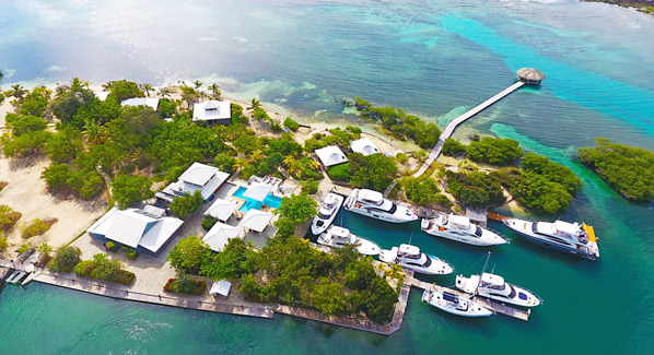 Barefoot Cay Resort Honduras