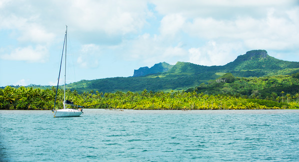 Tahiti Sailing