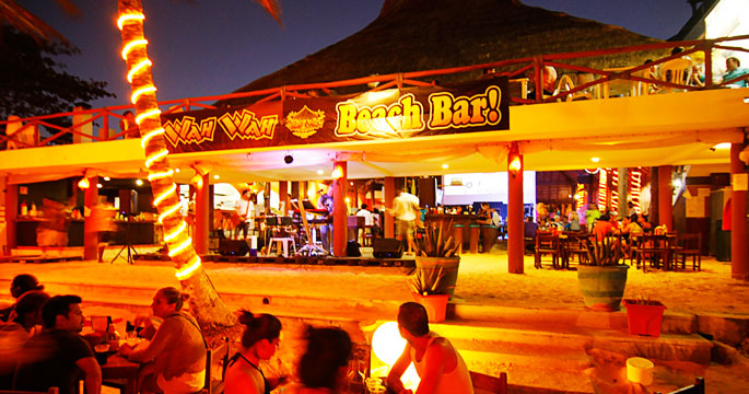 Caribbean Beach Bars: Wah Wah Beach Bar, Playa del Carmen, Mexico