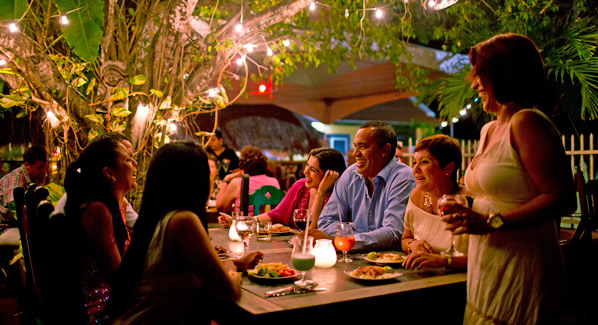 Curacao Dining