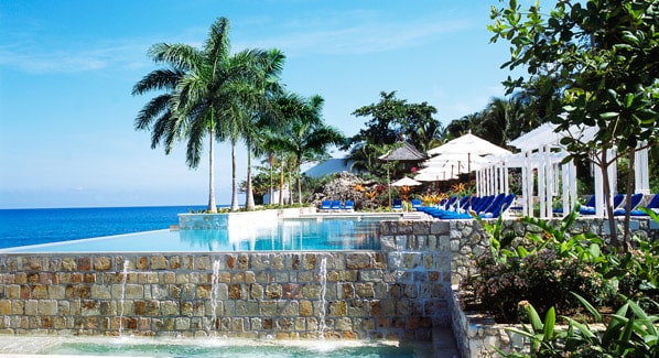 Round-Hill-Jamaica-Double-Edge-Infinity-Pool