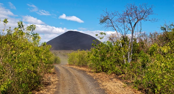 Nicaragua Cerro Negro Volcano Hiking