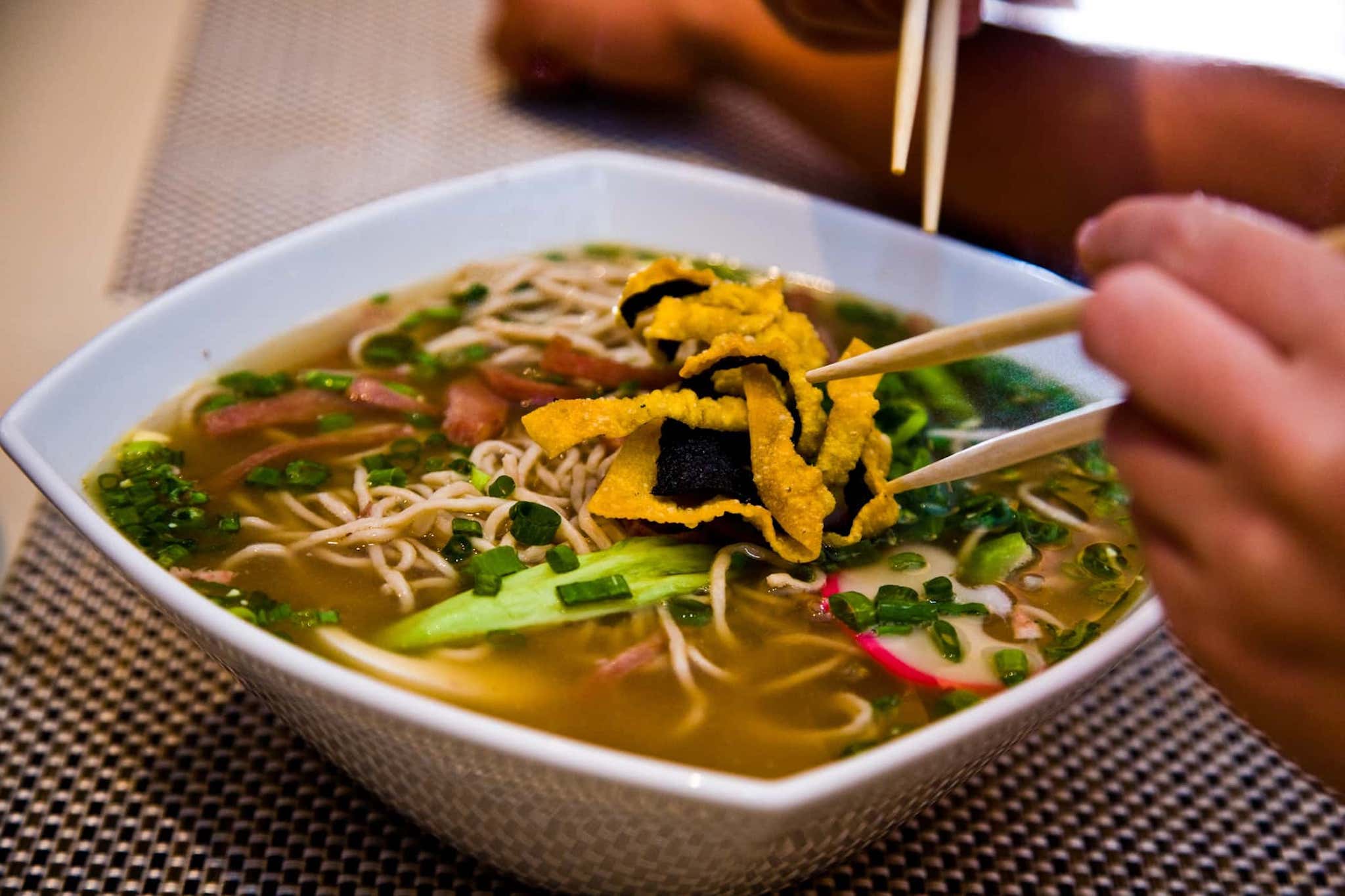 Oahu, Saimin Noodles