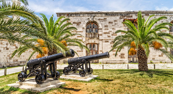 Bermuda Royal Naval Dockyard