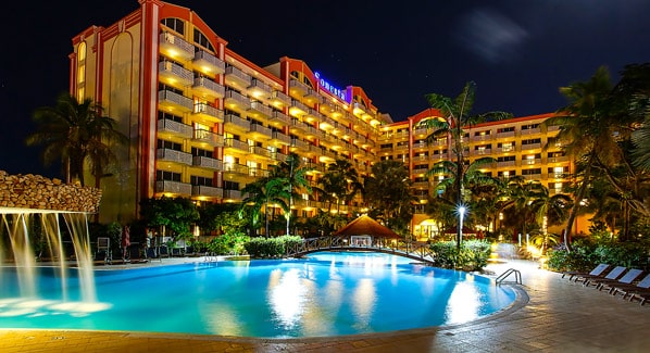 St Maartin Maho Beach Sonesta