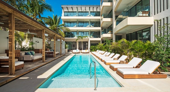 Beach House Playa Del Carmen Pool