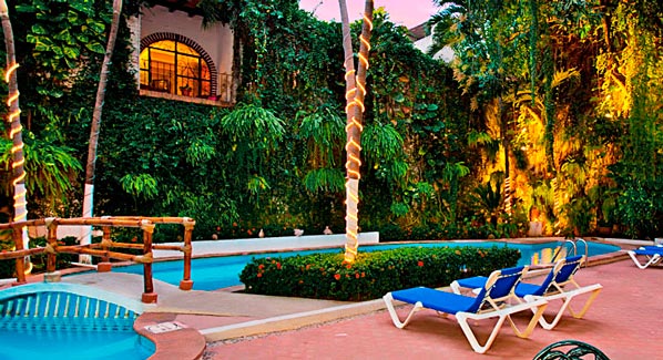 Los Arcos Suites Puerto Vallarta