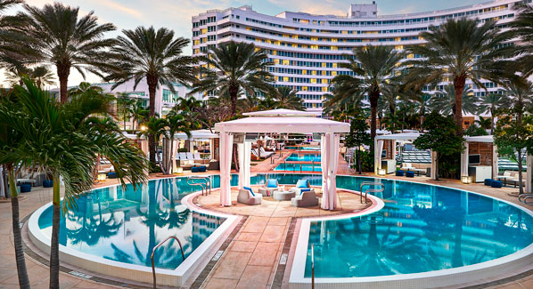 Fontainebleu Pool Cabana