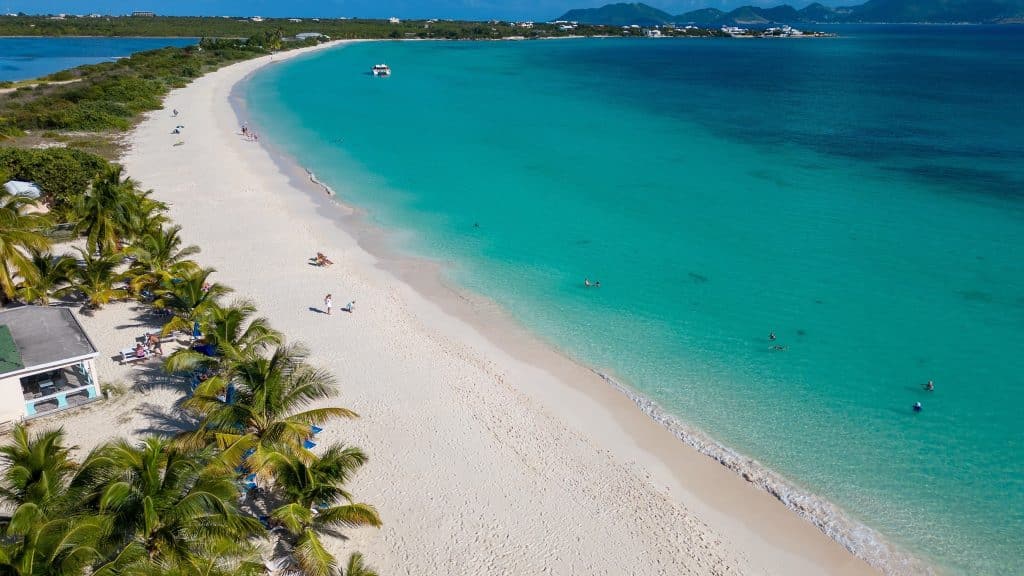 Renezvous Bay Beach