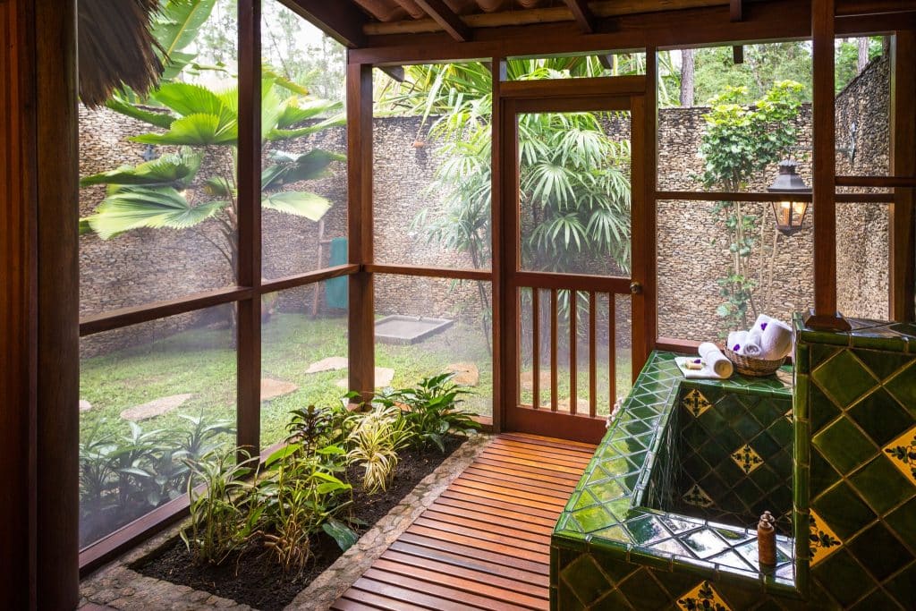 Belize Blancaneaux Lodge